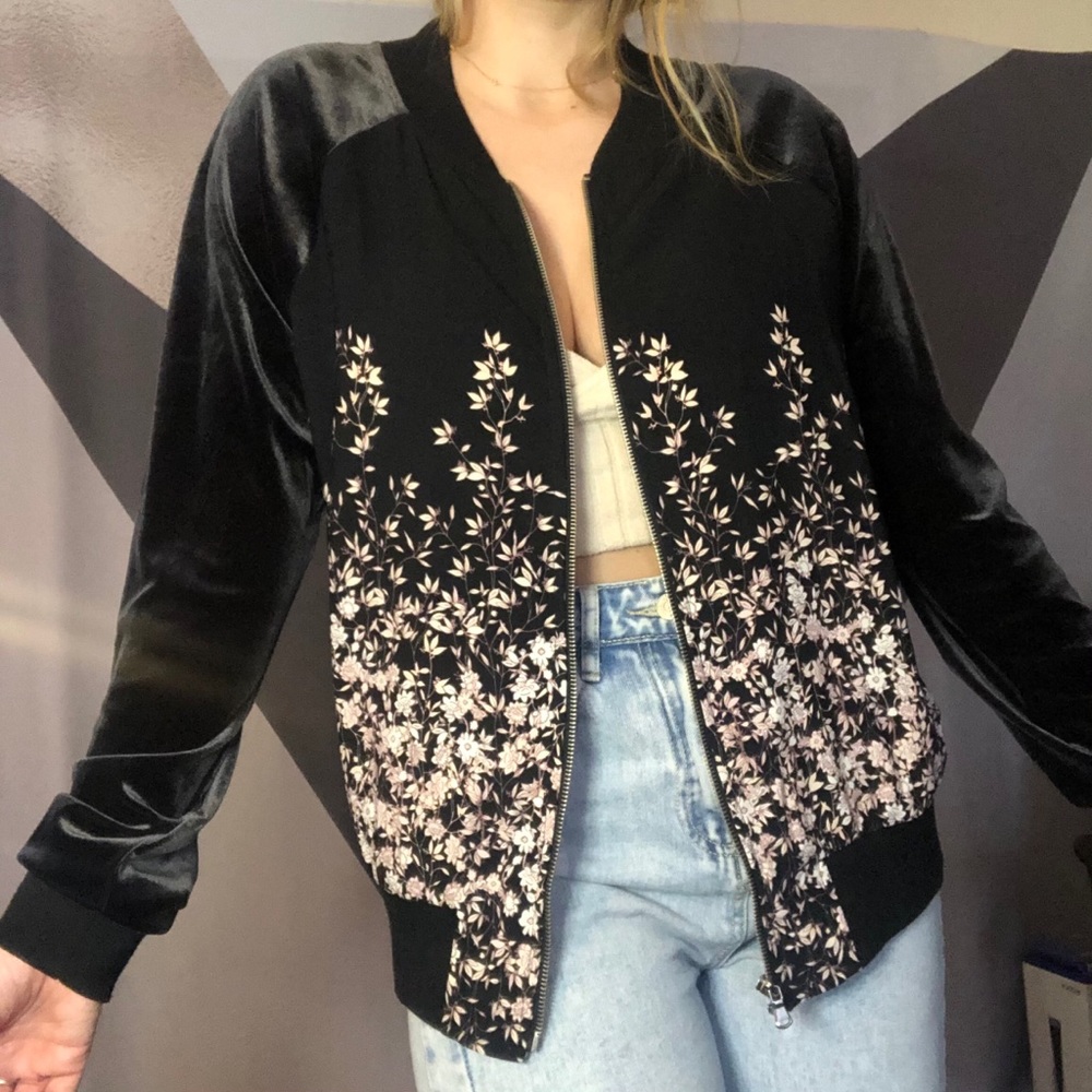 Lightweight Bomber Jacket